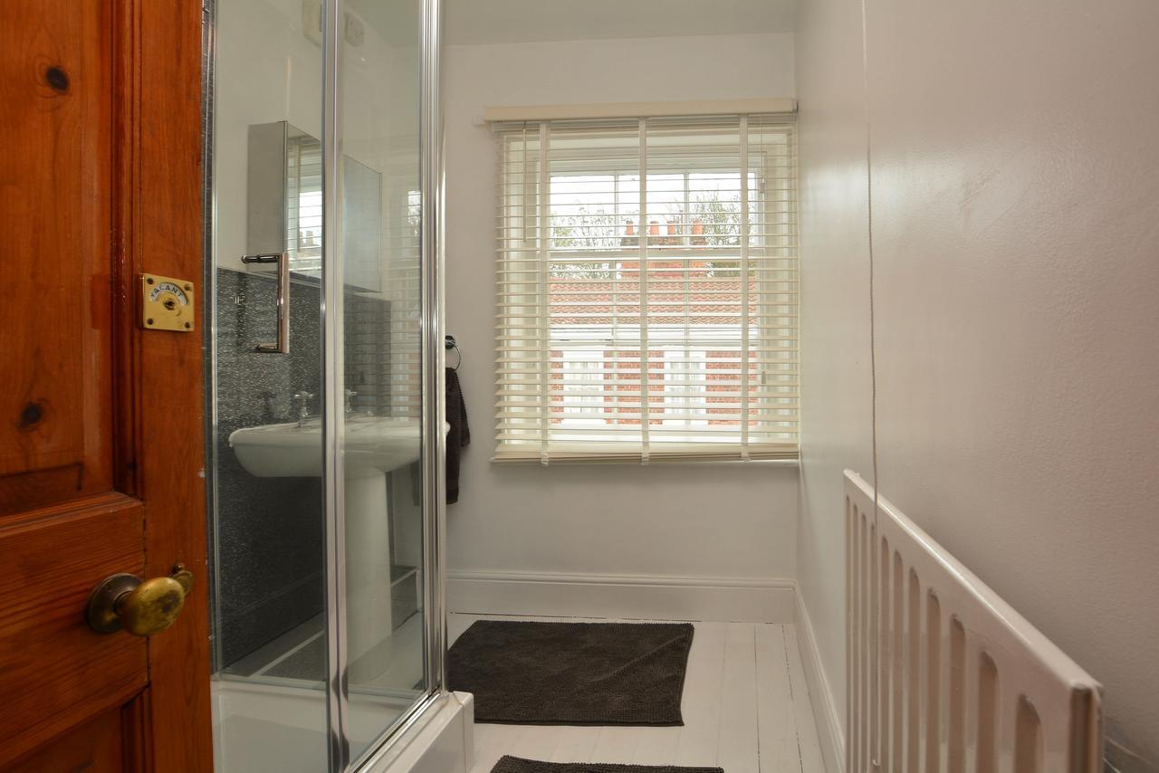 The Location- 1 Free Private Parking Space - 60 Second Walk 2 Minster! York Zewnętrze zdjęcie